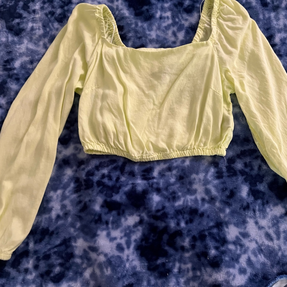 Velvet Heart Light Yellow Smocked Top
